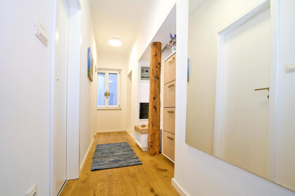 Apartment Danalu Rovinj Bagian luar foto